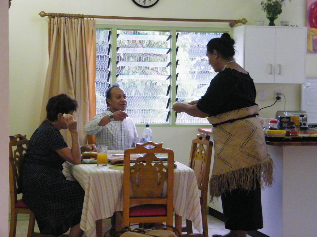 Malau Lodge Нукуалофа Экстерьер фото