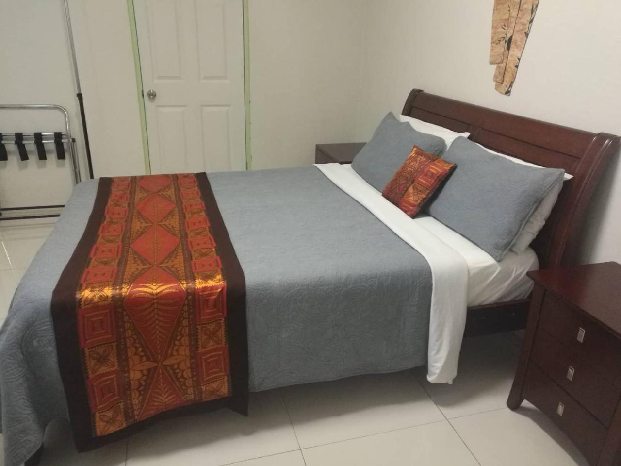Malau Lodge Нукуалофа Экстерьер фото